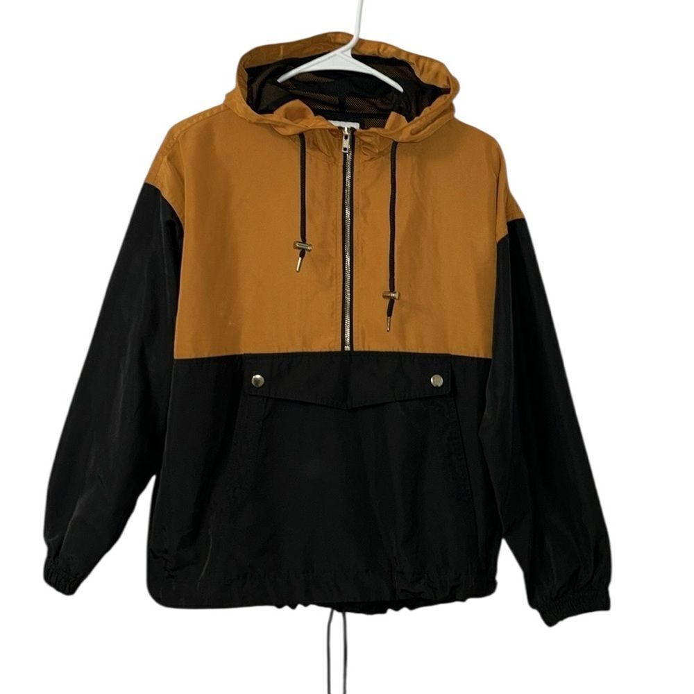 Forever21 Color block WindbreakerJacket(Size Small)